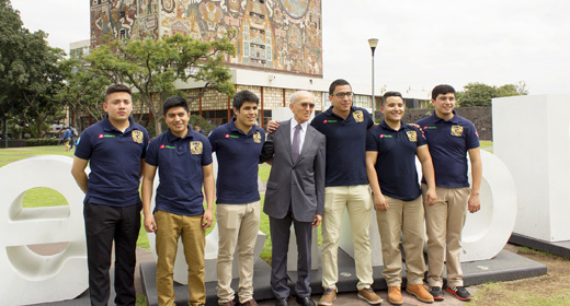 Equipo FI-UNAM gana el PetroBowl 2017