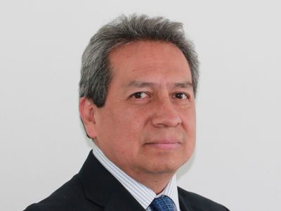 Dr. Adrián Espinosa Bautista