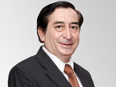 Dr. Armando Ortíz Prado