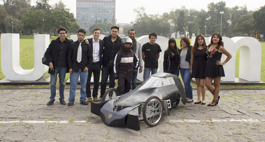 Alumnos de la FI en Shell eco-marathon