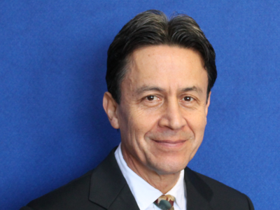 Dr. Marcelo López Parra